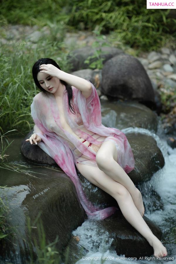 陈诗诗 诗诗 [XiuRen]高清写真图 2024.09.02 No.9100 诗诗kiki 美臀性感第61张图片
